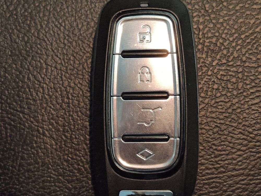Used 2022 Jeep Compass Limited AWD/4WD image 32