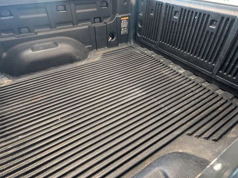 Used 2022 Chevrolet Colorado Z71 image 10