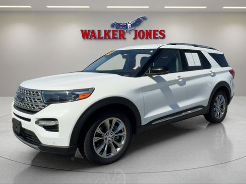 Used 2022 Ford Explorer Limited w/ Equipment Group 301A image 7