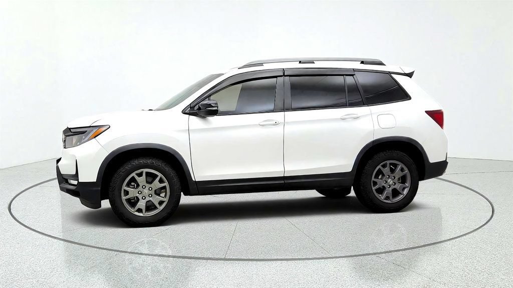 Used 2024 Honda Passport TrailSport image 8