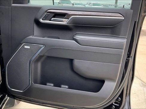 Used 2023 Chevrolet Silverado 1500 LTZ w/ LTZ Convenience Package II image 30