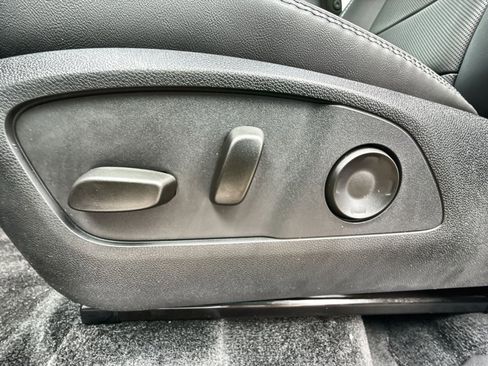 New 2026 GMC Acadia Denali w/ LPO, Floor Liner Package image 14