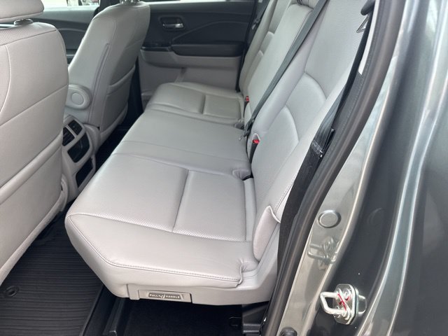 Used 2019 Honda Ridgeline RTL-T image 22