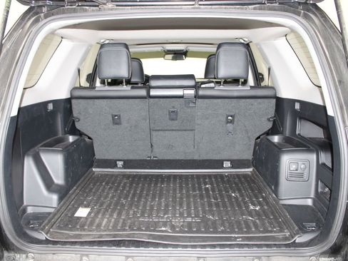 Used 2023 Toyota 4Runner SR5 Premium w/ Moonroof Package image 14