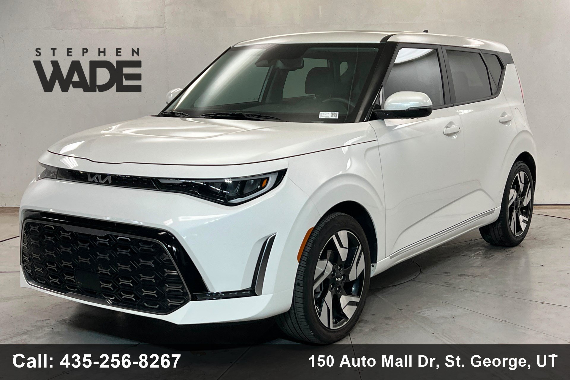 Used 2025 Kia Soul GT-Line w/ GT-Line Technology Package FWD image 1