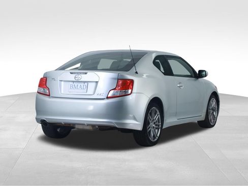 Used 2013 Scion tC FWD image 10