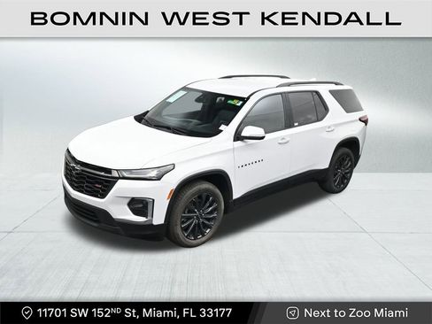 Used 2023 Chevrolet Traverse RS image 12
