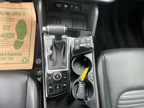 Certified 2024 Kia Sportage SX AWD/4WD image 25