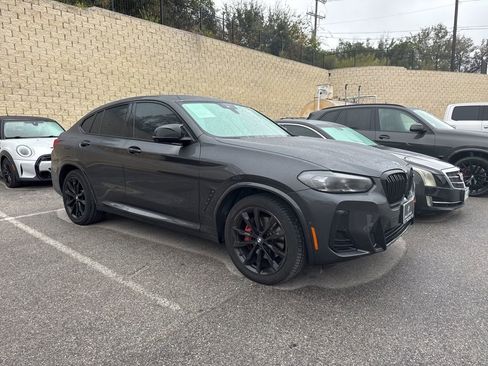 Certified 2023 BMW X4 M40i w/ Premium Package image 2