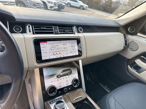 Used 2019 Land Rover Range Rover Long Wheelbase Supercharged image 29