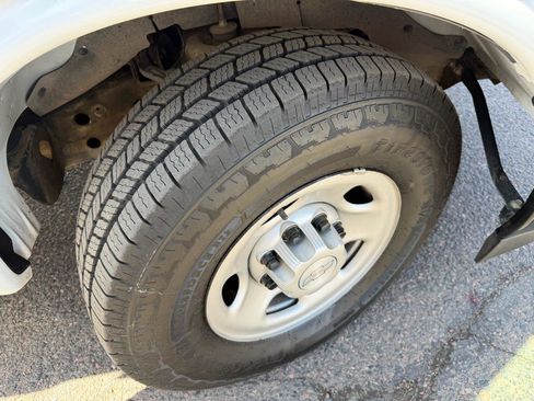 Used 2020 Chevrolet Express 2500 RWD 2500 155 w/ Communications Package image 29