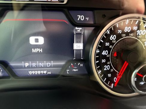 Used 2019 RAM 1500 Laramie image 27