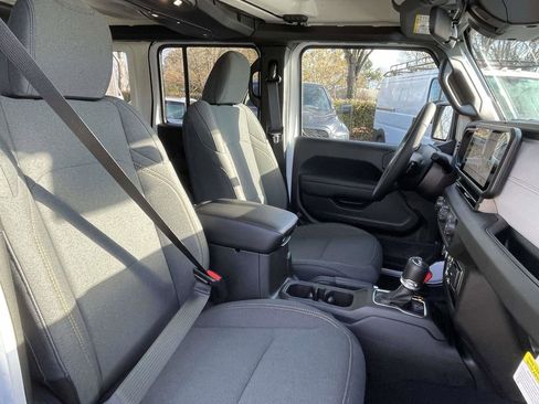 New 2026 Jeep Wrangler Unlimited Sport S image 24