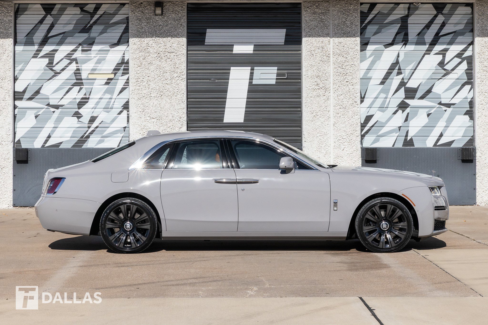 Used 2024 Rolls-Royce Ghost AWD/4WD image 18