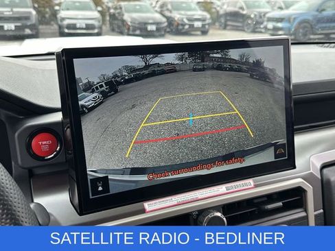 Used 2024 Toyota Tacoma TRD Sport w/ TRD Sport Upgrade Package image 4