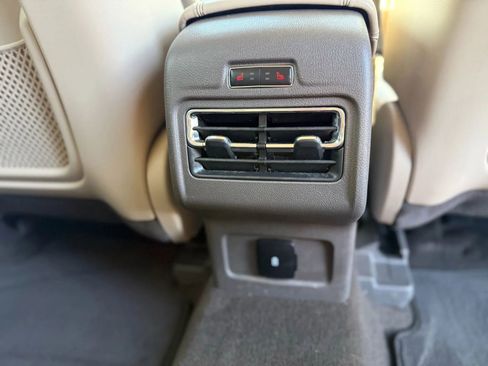 Used 2022 Lincoln Corsair AWD w/ Equipment Group 101A image 24