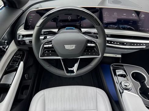 New 2026 Cadillac Lyriq Sport image 14