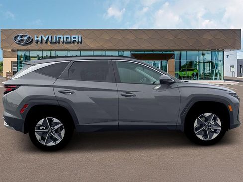 New 2026 Hyundai Tucson SEL image 10