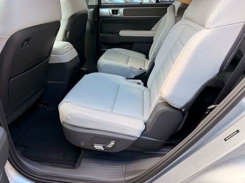 New 2026 Hyundai Santa Fe Calligraphy AWD/4WD image 7