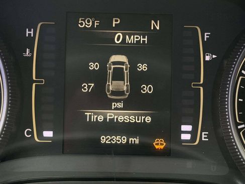 Used 2017 Jeep Cherokee Sport AWD/4WD image 50