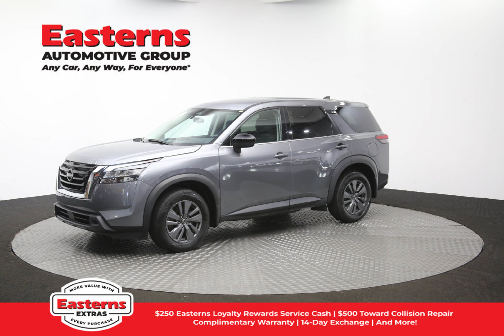 Used 2024 Nissan Pathfinder S AWD/4WD image 59