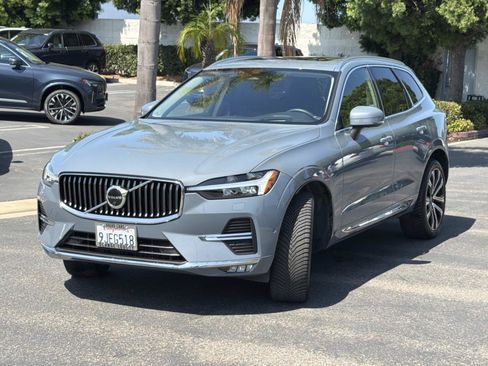 Certified 2023 Volvo XC60 B5 Ultimate w/ Climate Package FWD image 3