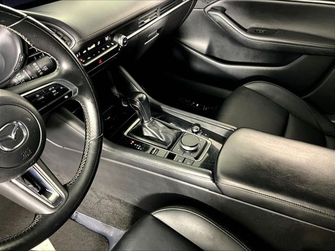 Used 2024 MAZDA MAZDA3 s FWD image 17