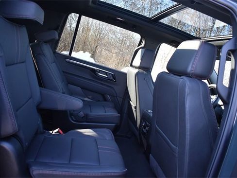 New 2026 Chevrolet Suburban RST w/ Comfort Package image 19