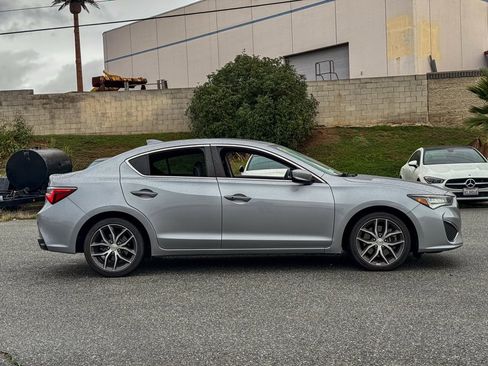 Used 2022 Acura ILX w/ Premium Package image 3