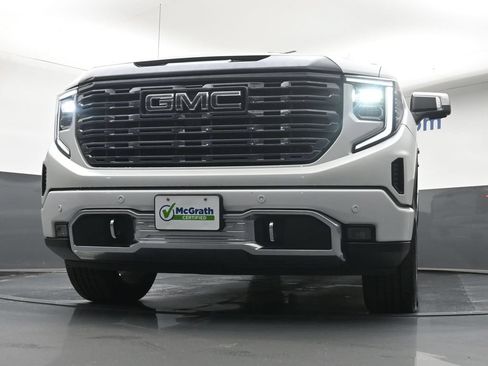 Used 2024 GMC Sierra 1500 Denali Ultimate AWD/4WD image 7