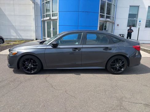 Used 2023 Honda Civic Sport image 5