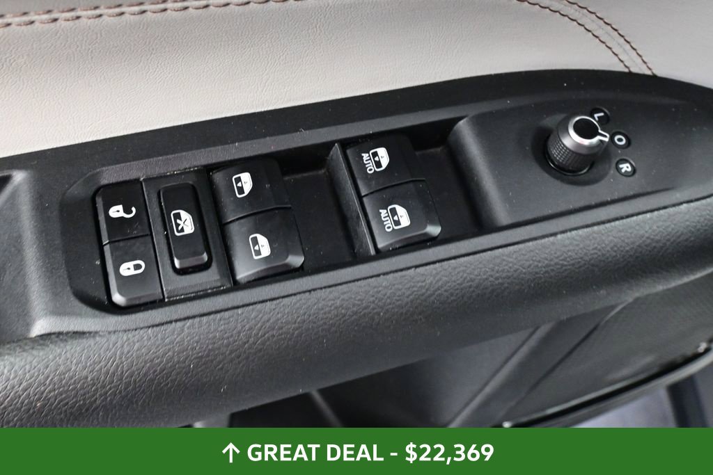Used 2025 Jeep Compass Limited AWD/4WD image 26