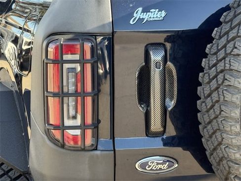 Used 2021 Ford Bronco Wildtrak image 6