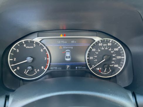 Used 2024 Nissan Altima 2.5 SV FWD image 14
