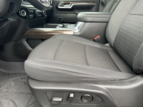 Certified 2024 Chevrolet Silverado 2500 LT w/ Safety Package image 10