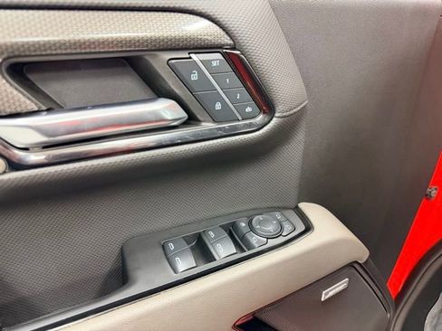 Used 2024 Chevrolet Silverado 1500 ZR2 w/ Technology Package image 22