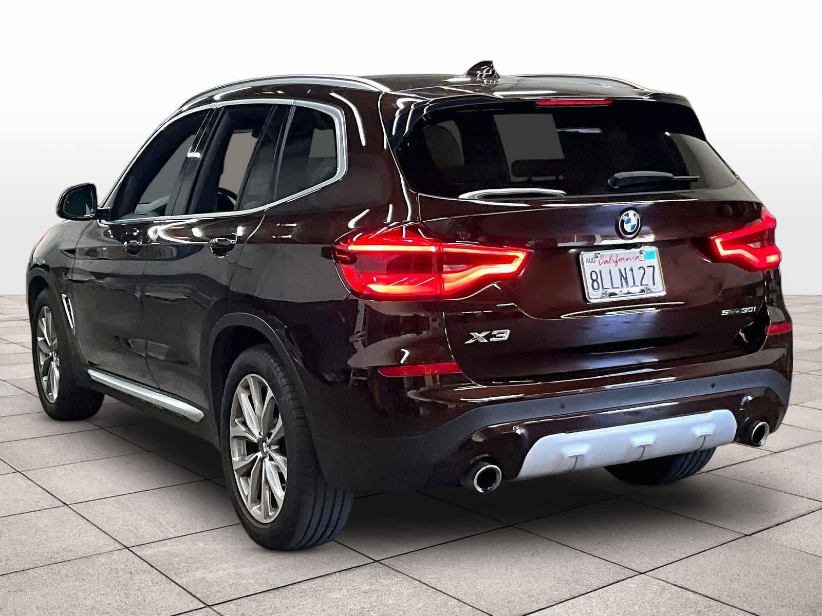 Used 2019 BMW X3 sDrive30i w/ Premium Package RWD image 14