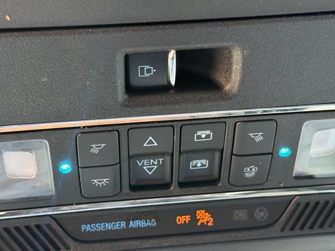 Used 2024 Ford F150 Lariat w/ Equipment Group 502A High AWD/4WD image 43