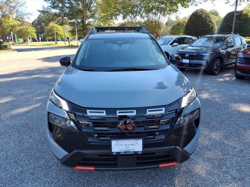 New 2026 Nissan Rogue SV image 8