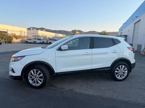 Used 2020 Nissan Rogue Sport S w/ Appearance Package FWD image 15