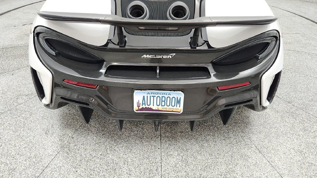 Used 2019 McLaren 600LT RWD image 21