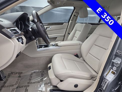 Used 2015 Mercedes-Benz E 350 Sedan image 34