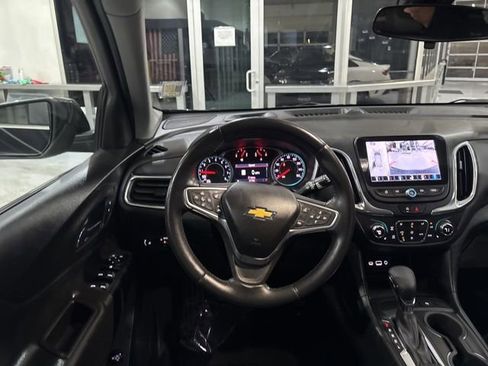 Used 2022 Chevrolet Equinox LT image 31