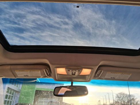 Used 2009 INFINITI G37 x Sedan w/ Premium Pkg image 14