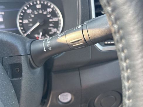 Used 2022 Nissan Frontier SV RWD image 12