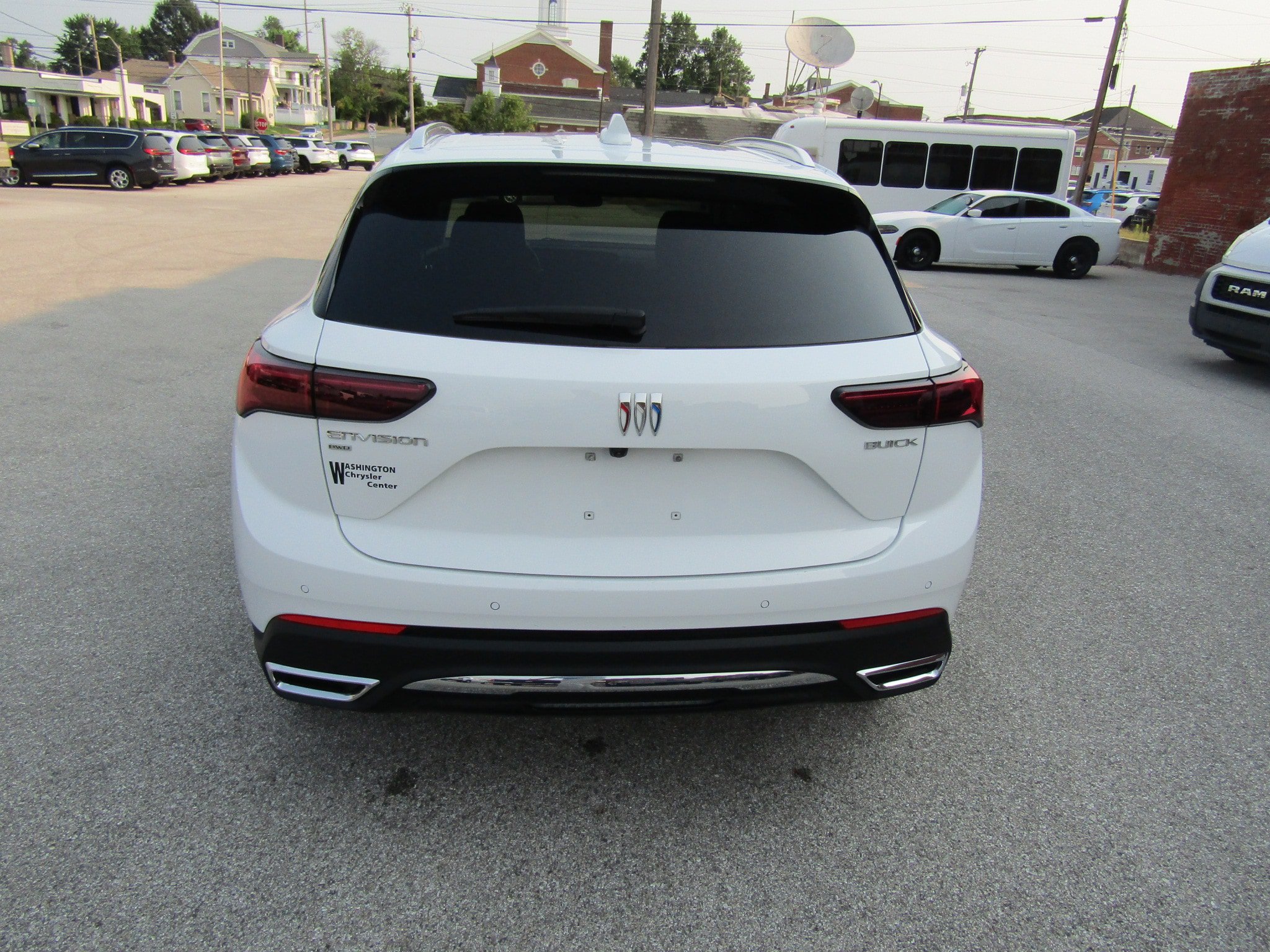 Used 2024 Buick Envision Preferred AWD/4WD image 4