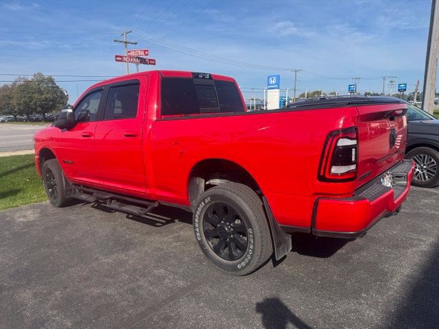 Used 2024 RAM 2500 Big Horn w/ Night Edition AWD/4WD image 3