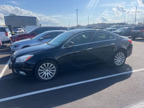 Used 2013 Buick Regal Premium image 1