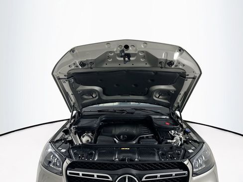 Used 2022 Mercedes-Benz GLS 450 4MATIC image 35
