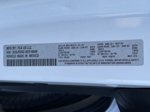 Used 2025 RAM ProMaster 2500 w/ U-Haul Equipment Group FWD image 33